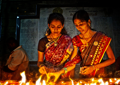 What are the common mistakes unknowingly in Deeparadhana